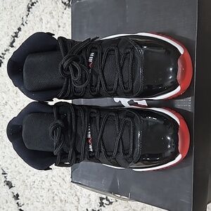 Air jordan 11